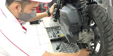 Cara Mudah Mengganti Kampas Rem Belakang Sepeda Motor Honda Matic