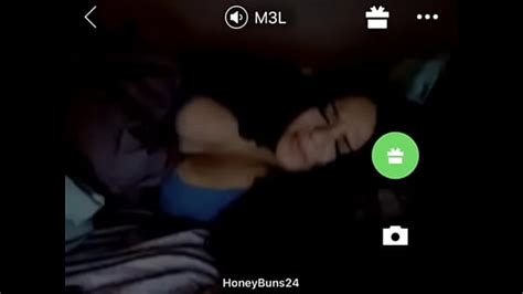 Camfrog Bitch Honeybuns Rubbing Her Pussy Xxx Mobile Porno Videos Movies Iporntv Net