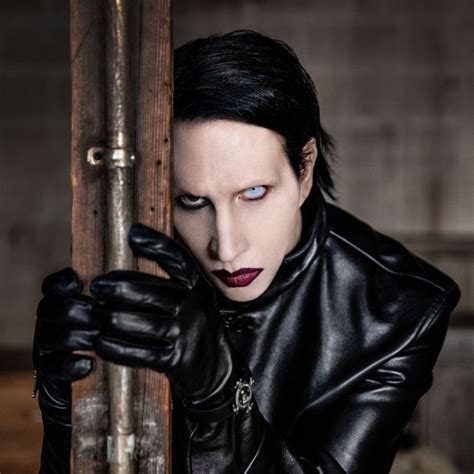 Marilyn Manson Diamonds And Pollen German Translation