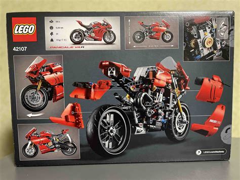 Купить конструктор LEGO Technic 42107 Ducati Panigale V4 R 646 деталей