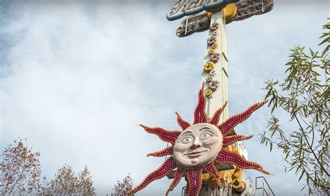 This abandoned Japanese theme park will raise the hair on the back of ...