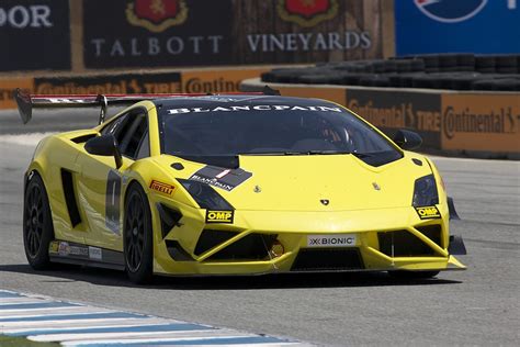 Lamborghini Race Cars Archives - Supercars.net