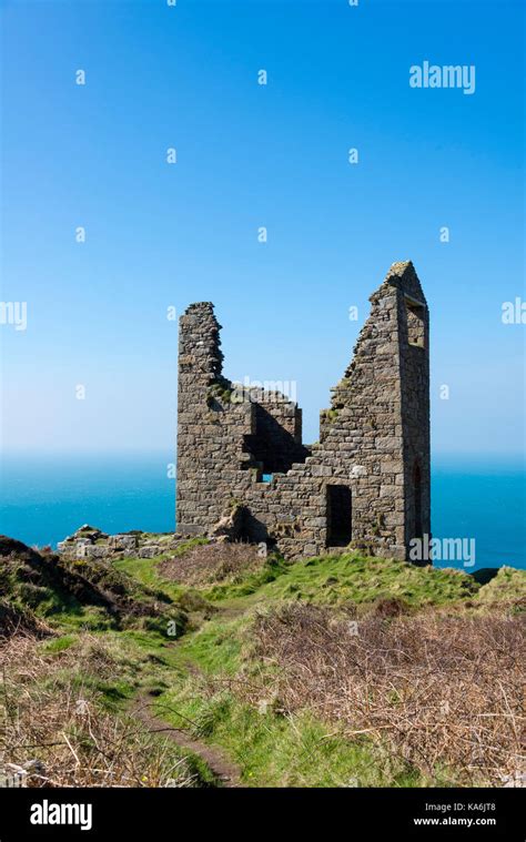 Poldark Mine Tin Cornwall Hi Res Stock Photography And Images Alamy