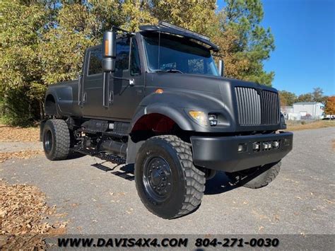 2005 INTERNATIONAL CXT 7300 Crew Cab Custom Cxt 4x4 Monster Pickup