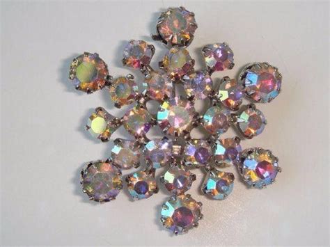 Vintage Aurora Borealis Rhinestone Snowflake Pin Brooch