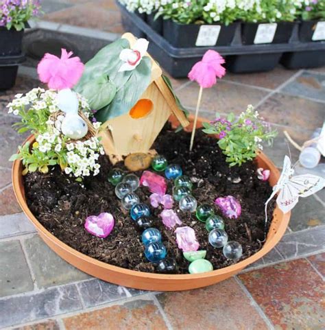 DIY Fairy Garden Ideas - Clutterbug