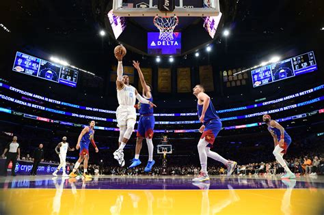 Lakers Vs Nuggets Final Score 121 110 Lakers Win First Game Of Season Silver Screen And Roll