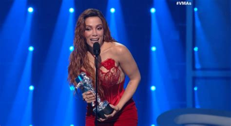 ANITTA NO VMA: emocionada, cantora relembra dificuldades para ...