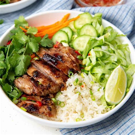 Vietnamese Lemongrass Chicken