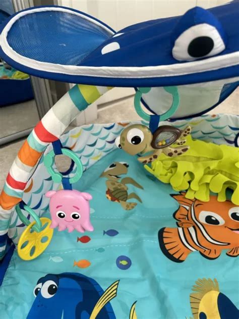 DISNEY BRIGHT STARTS Baby Finding Nemo Mr Ray Ocean Lights Music Gym