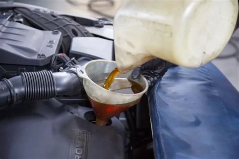 How Much Oil Does My Car Need What Oil Type Is Right For You