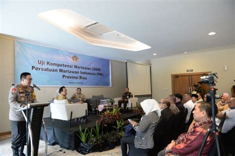 Media Center Hadiri Pembukaan UKW PWI Angkatan XXIII Ini Pesan Penting