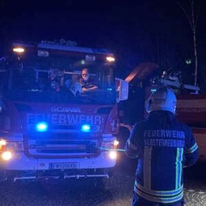 Ff Klosterneuburg Fahrzeugbergung Nach Verkehrsunfall