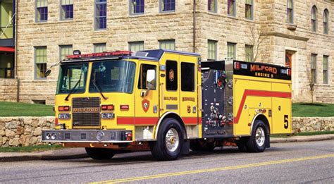 Milford Ma Switches To Top Mount Pump With New Rig