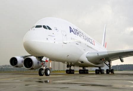 Blog Que Virou Manchete Panis Cum Ovum O Airbus A380 Decolou Hoje De