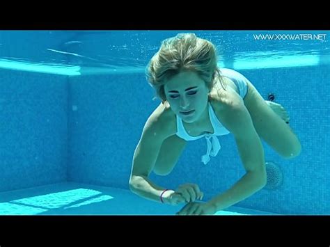 Hot Californian Blonde Lindsay XVIDEOS