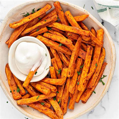 Sweet Potato Fries (Air Fryer)