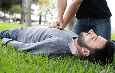 Suporte B Sico De Vida Bls Em Caso De Parada Cardiorrespirat Ria