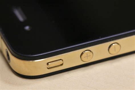 iPhone 4 Gold Edition | Latest Gadgets & Technology