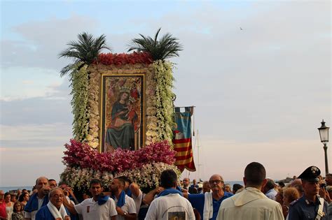 Feste Della Madonna Che Viene Dal Mare Unit Pastorale Centro Storico