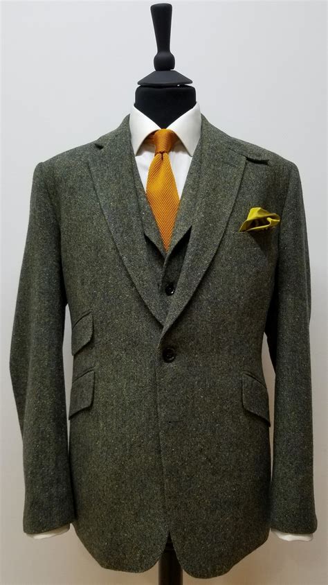 Jacket And Waistcoat In Green Donegal Tweed By Magee — Tweed Addict