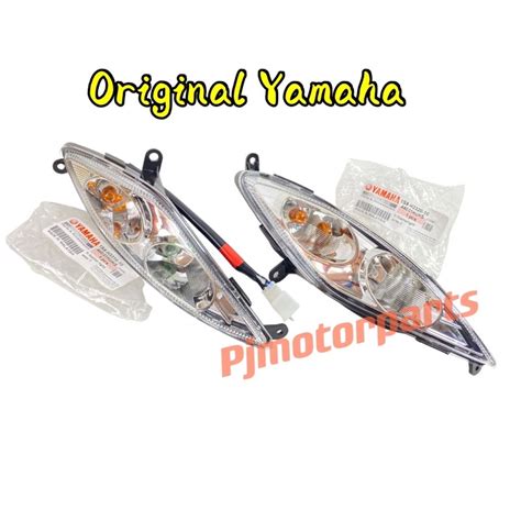 LC135 V1 LC 135 V1 Original Yamaha A Class Front Signal Lamp Light