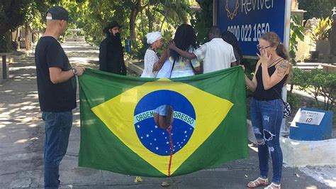 CBN A rádio que toca notícia O Exército matou meu filho diz mãe