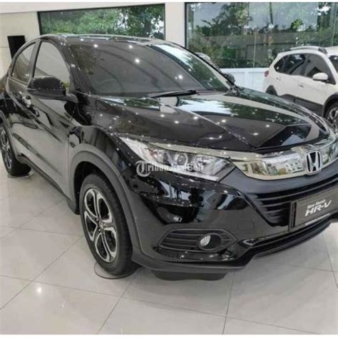 Mobil Honda HRdiV CTV 2021 Ready Hitam Dan Silver Bonus Kaca Film Di