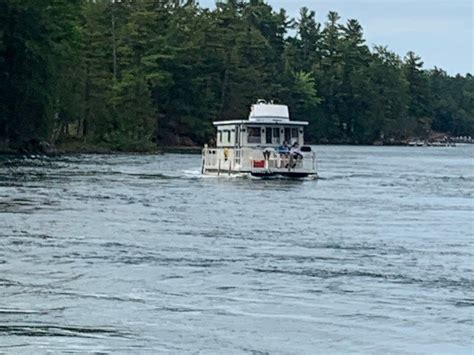 Houseboat Holidays Private Day Charters Gananoque All You Need To