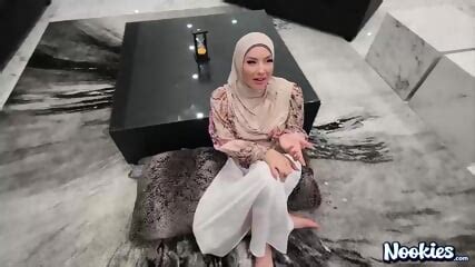 NOOKIES My Shopaholic Hijab Hot Wife