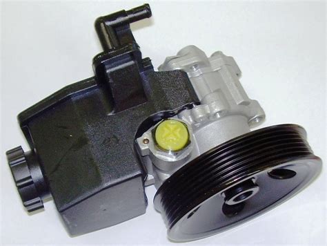 Power Steering Pump MERCEDES BENZ C180 C220 CLK200 SLK200 Turner