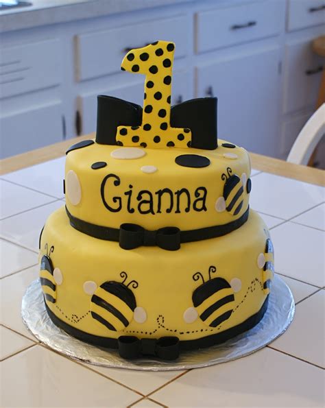 Cakes By Meg Bumble Bee Cake