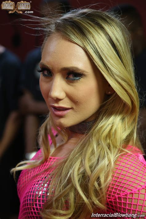 Blowbang Big Booty Blonde Sluty AJ Applegate 006 Porn Pic
