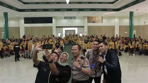 Universitas Bhayangkara Bekasi Fakultas Ilmu Komunikasi - Terkait Ilmu