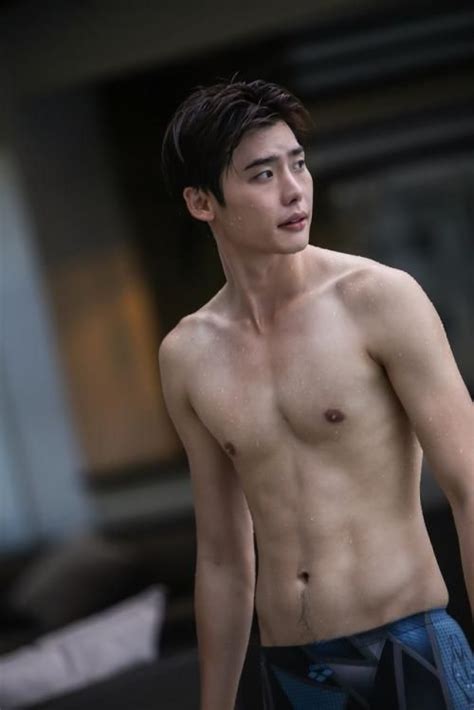 Kpop Hotness RANDOM HOTNESS Lee Jongsuk Shirtless