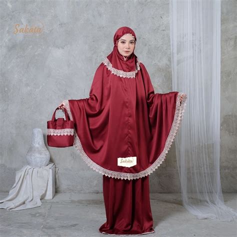 Jual Mukena Dewasa Daily Alisha Satin Silk Velvet Renda Mewah Jumbo