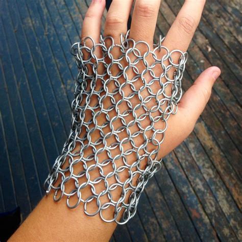 Chainmaille glove I made for Ironfest! | Chainmaille, Chain necklace ...