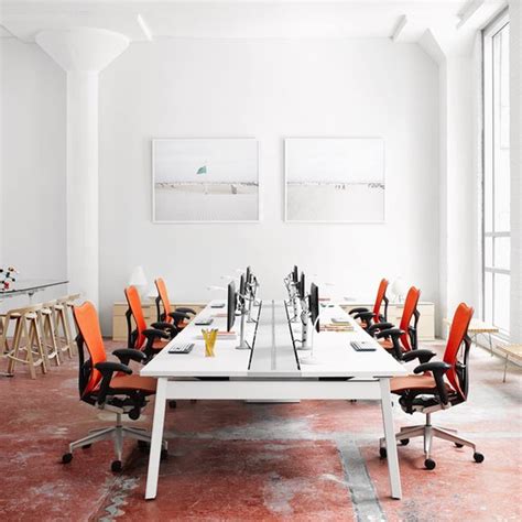 Mirra 2 Chairs - Millesime