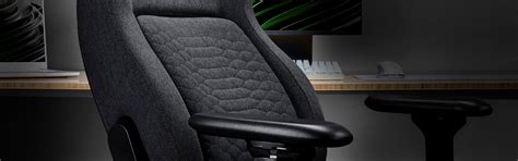 Тканевые эргономичные игровые кресла Razer Iskur