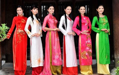 Vietnamese Traditional Costume & Dress - Viet Vision Travel