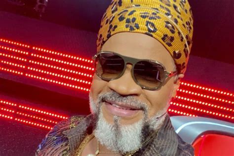 Carlinhos Brown Recebe Comenda De Julho Na Bahia