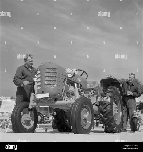 Zetor 30011 Tractor Stock Photo Alamy