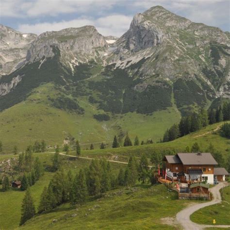 „karibik Meets Alpen Eindrucksvolle Wanderungen Rund Um Den Weißensee