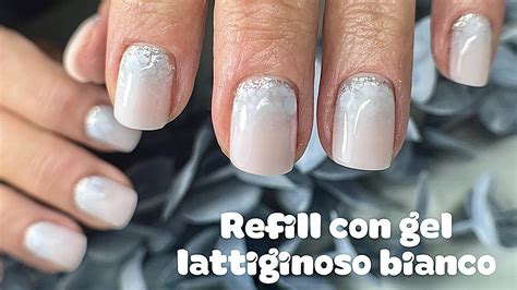 REFILL GLITTER SFUMATI NELLA CUTICOLA E GEL LATTIGINOSO BIANCO KHARMA