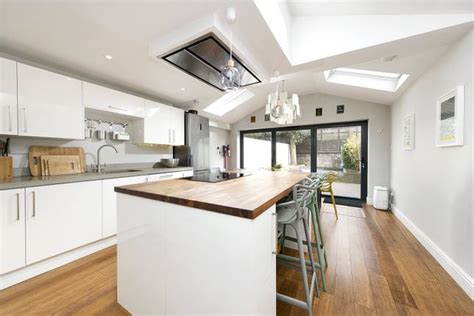 4 Bed Property For Sale In Cedar Terrace Richmond Tw9 Zoopla