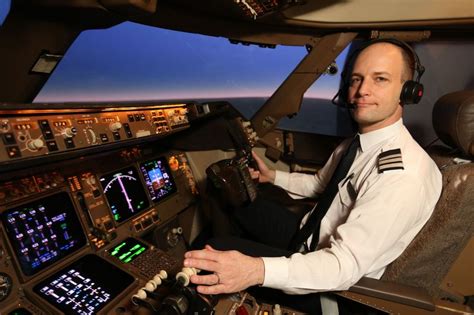 17 Questions You've Always Wanted To Ask Your Airline Pilot | GQ 