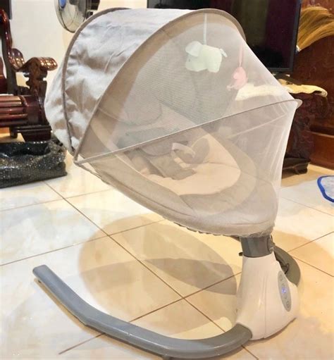 Baby Electric Rocking Chair With Net Bluetooth Remote Smart Electric