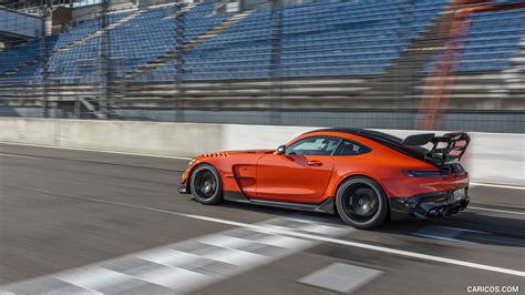 Mercedes Amg Gt Black Series Color Magma Beam Side Caricos