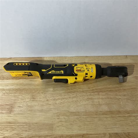 Dewalt Dcf B Atomic Compact V Max Brushless Ratchet Tool