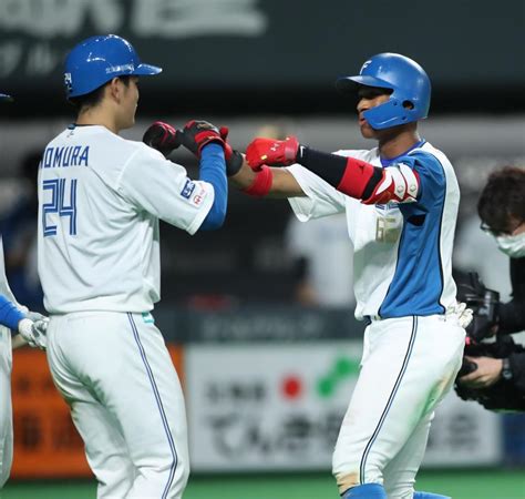 日本ハム 万波中正が特大弾でサイクル王手 野球 デイリースポーツ Online